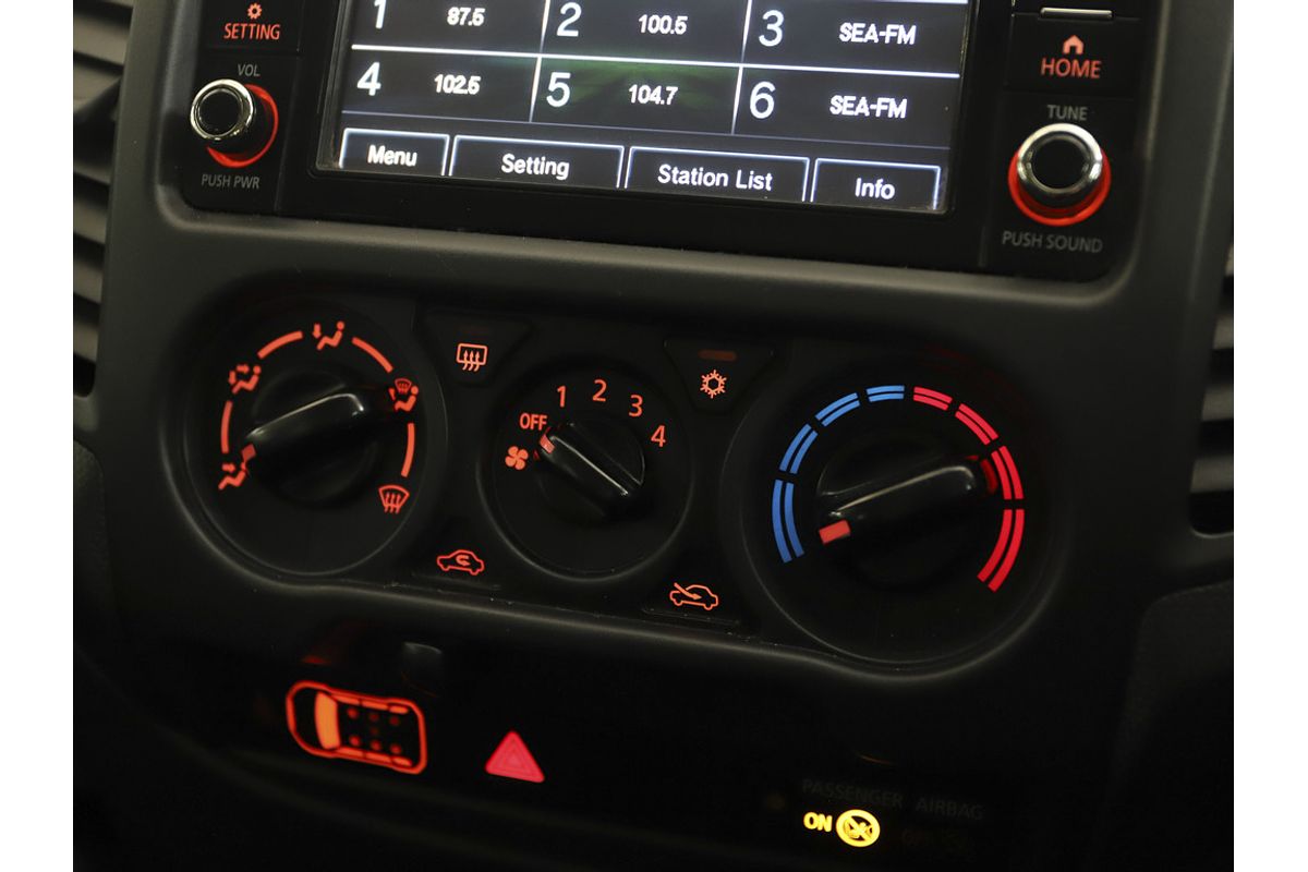 2019 Mitsubishi Triton GLX MR 4X4