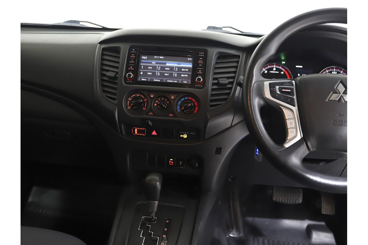 2019 Mitsubishi Triton GLX MR 4X4