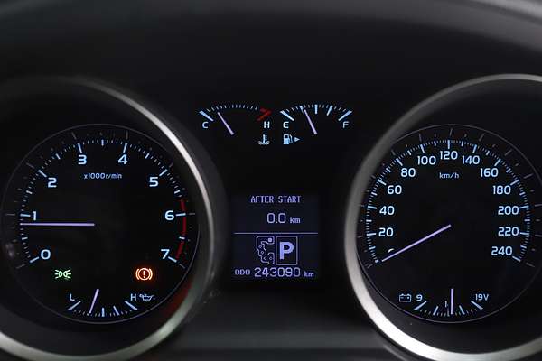 2010 Toyota Landcruiser Sahara UZJ200R