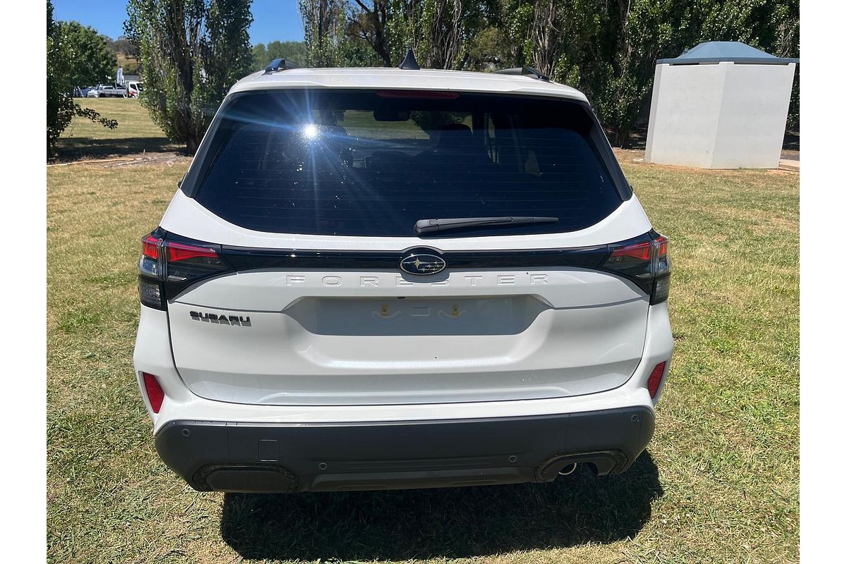 2025 Subaru Forester Touring S6