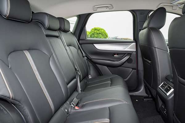 2024 Mazda CX-60 G40e Evolve KH Series thumb-8