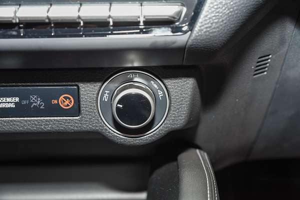 2025 Mazda BT-50 GT TF thumb-13