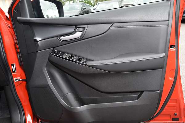 2025 Mazda BT-50 GT TF thumb-15