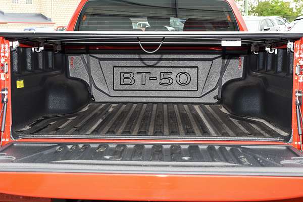 2025 Mazda BT-50 GT TF thumb-18