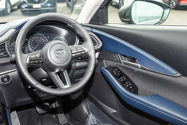 2025 Mazda CX-30 G20 Pure DM Series thumb-17