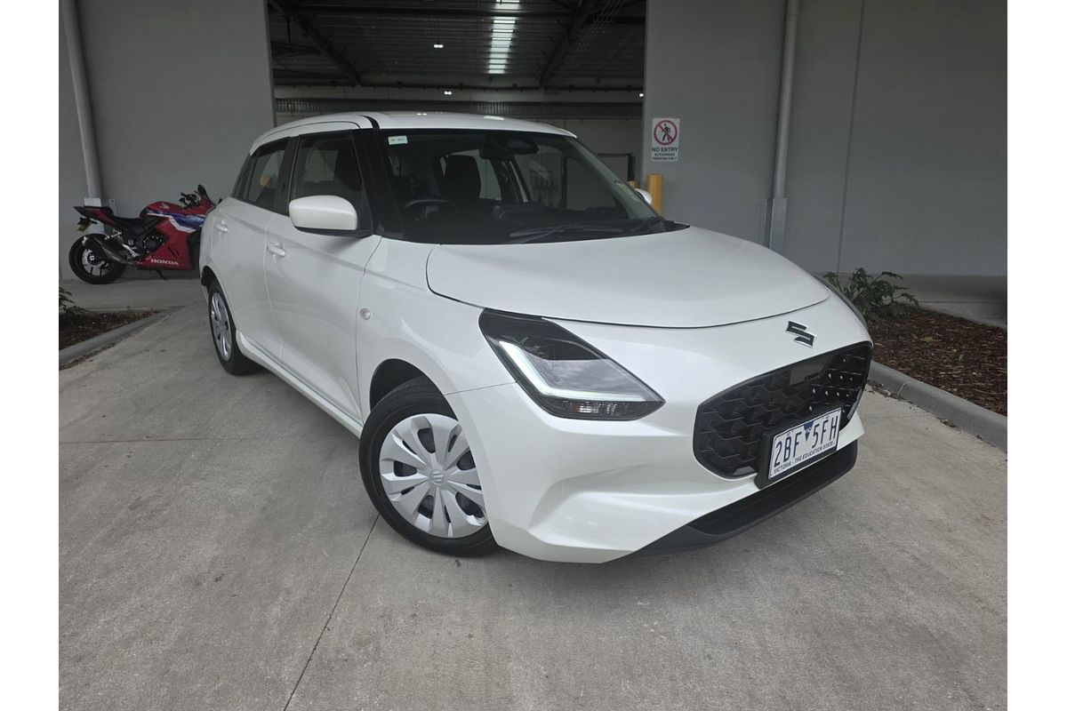 2024 Suzuki Swift Hybrid UZ