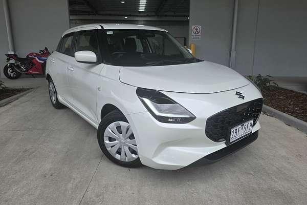 2024 Suzuki Swift Hybrid UZ