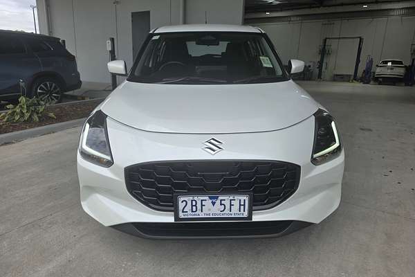 2024 Suzuki Swift Hybrid UZ