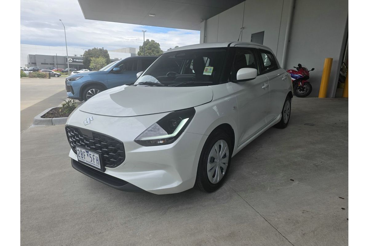 2024 Suzuki Swift Hybrid UZ