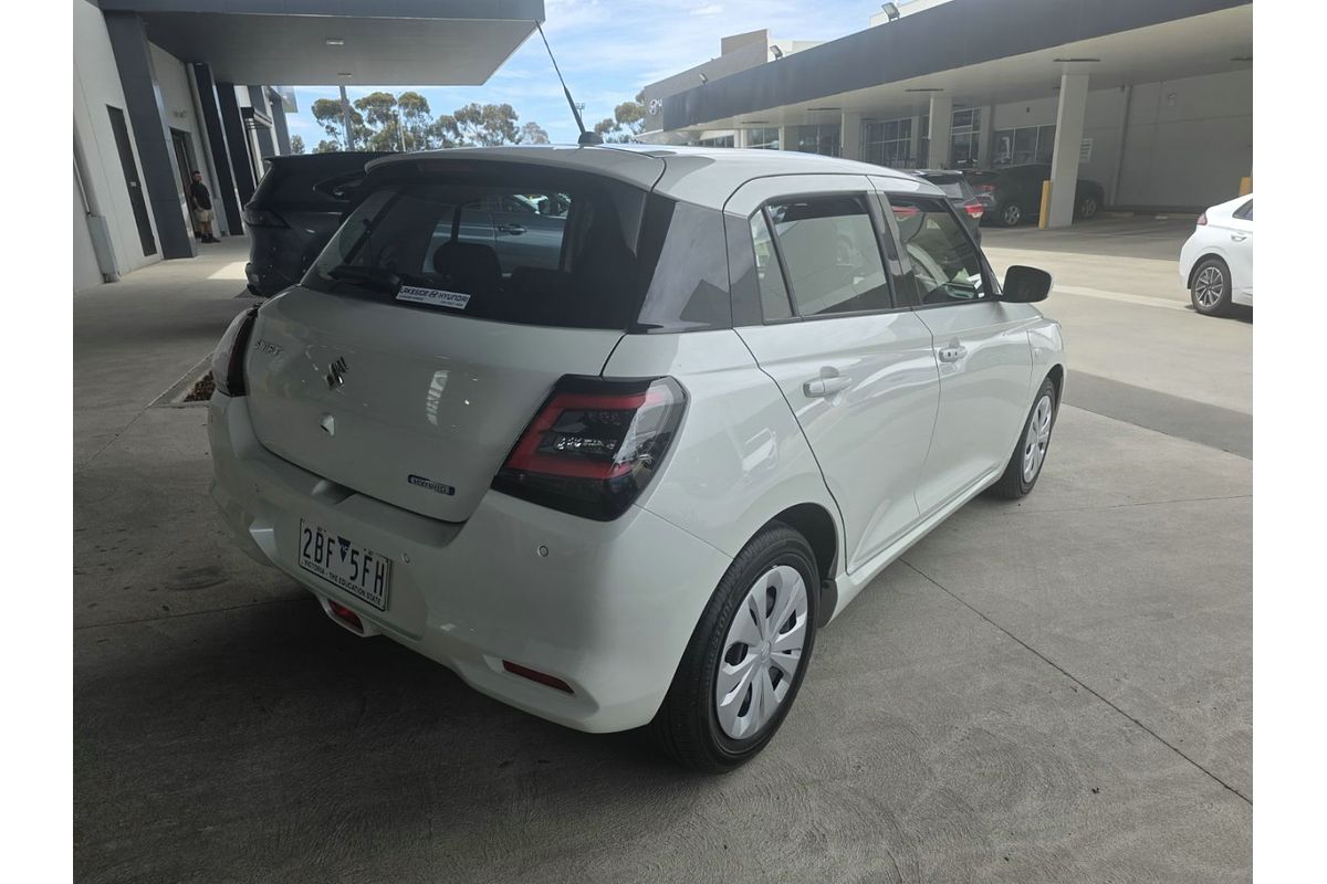 2024 Suzuki Swift Hybrid UZ