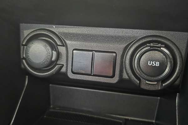 2024 Suzuki Swift Hybrid UZ