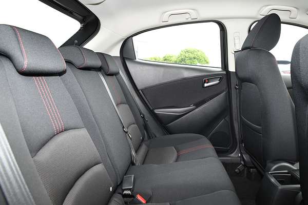 2025 Mazda 2 G15 Evolve DJ Series thumb-8