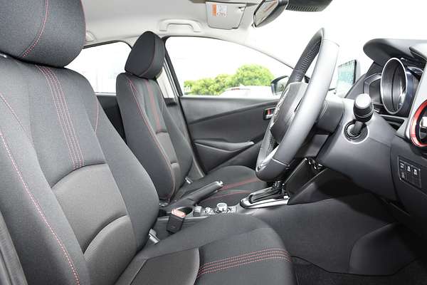 2025 Mazda 2 G15 Evolve DJ Series thumb-9