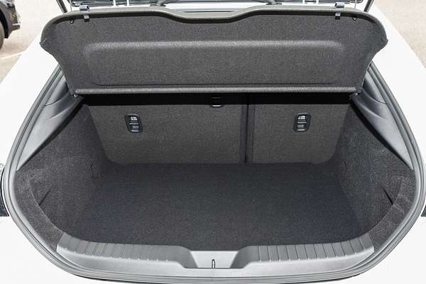 2025 Mazda 3 G20 Pure BP Series thumb-18