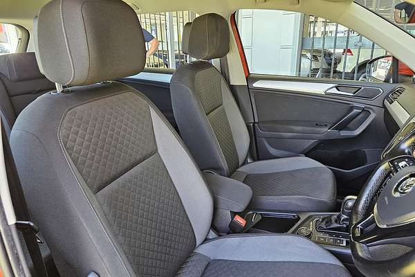 2017 Volkswagen Tiguan 110TDI Comfortline 5N