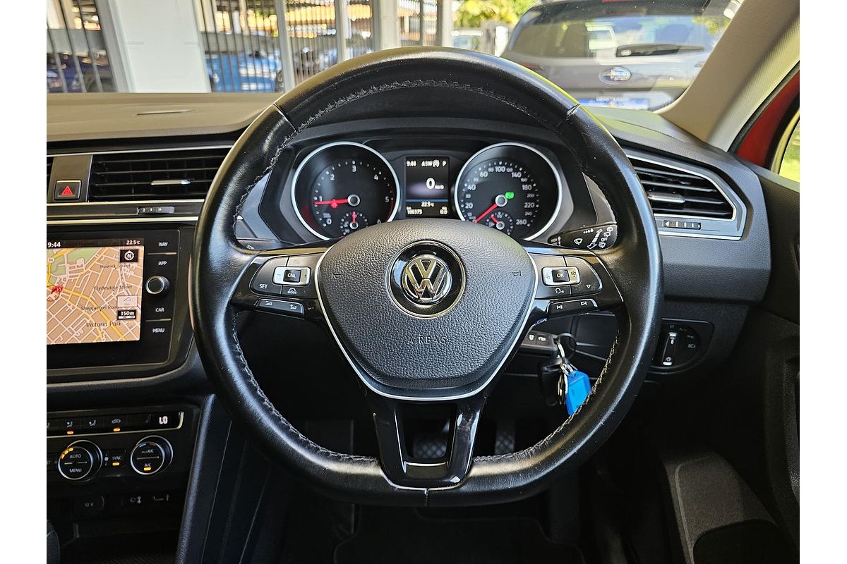 2017 Volkswagen Tiguan 110TDI Comfortline 5N
