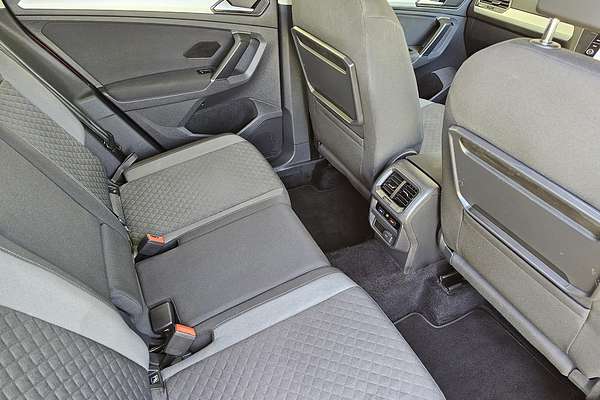 2017 Volkswagen Tiguan 110TDI Comfortline 5N