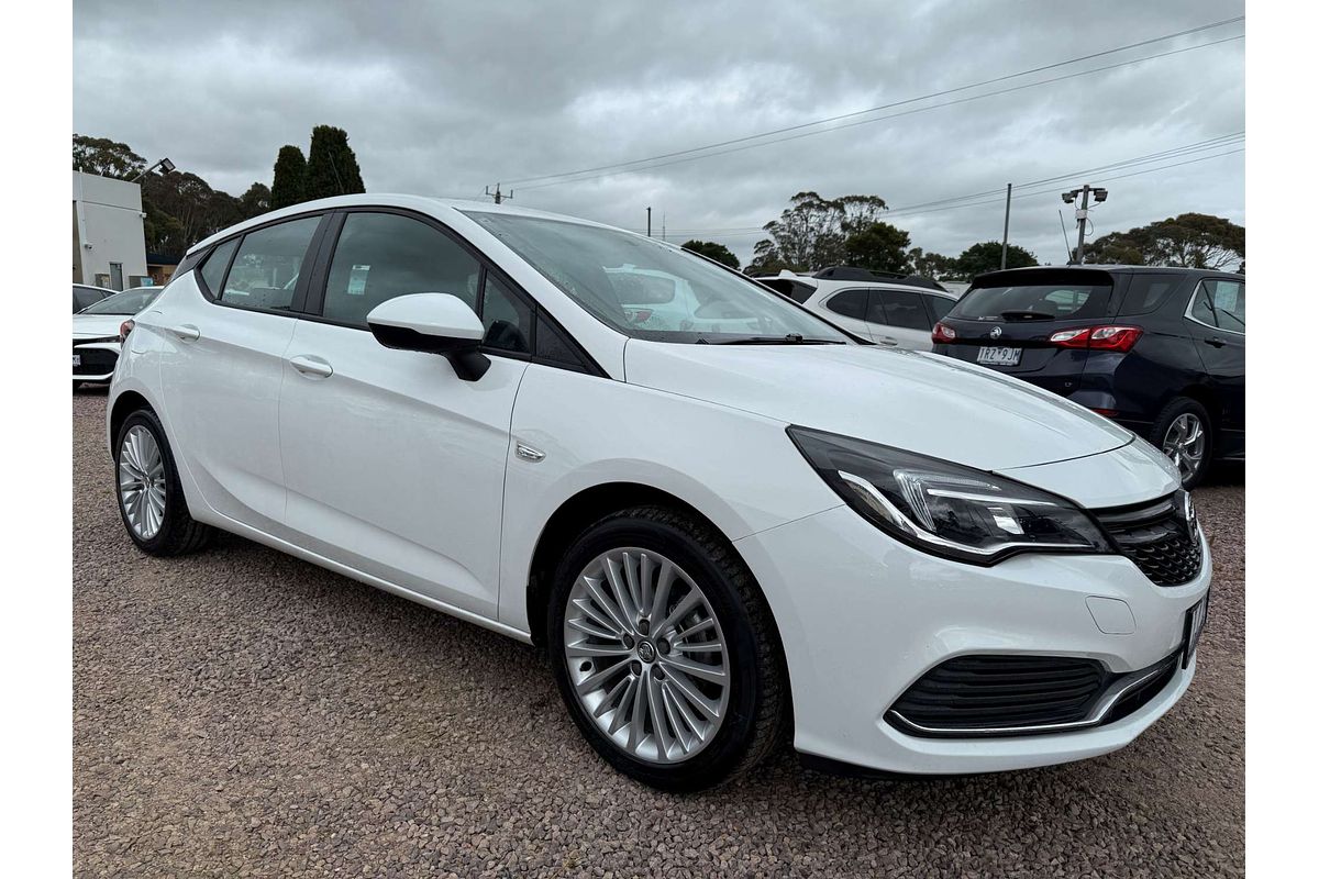 2016 Holden Astra R BK