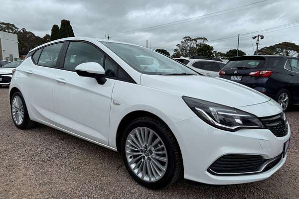 2016 Holden Astra R BK