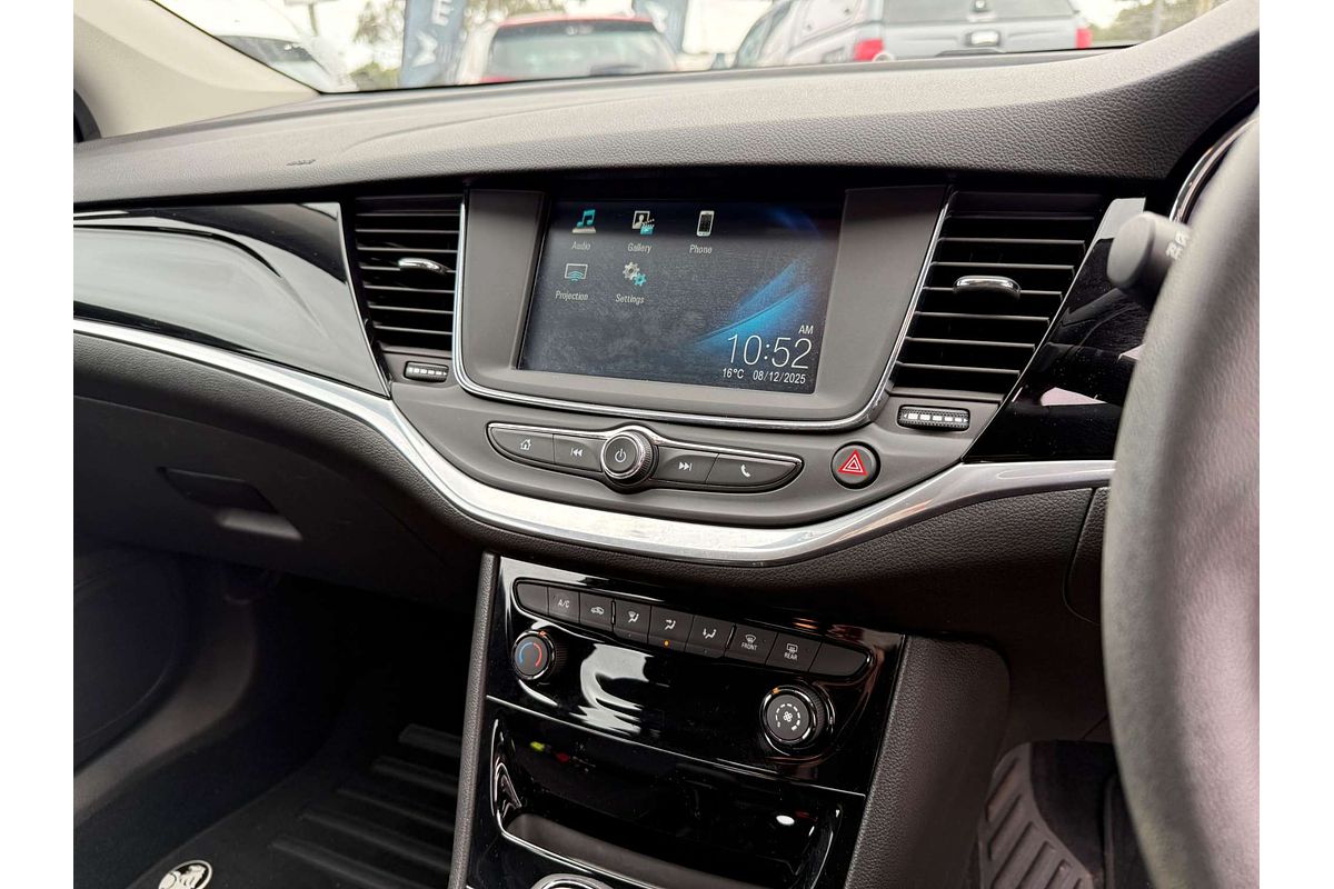 2016 Holden Astra R BK