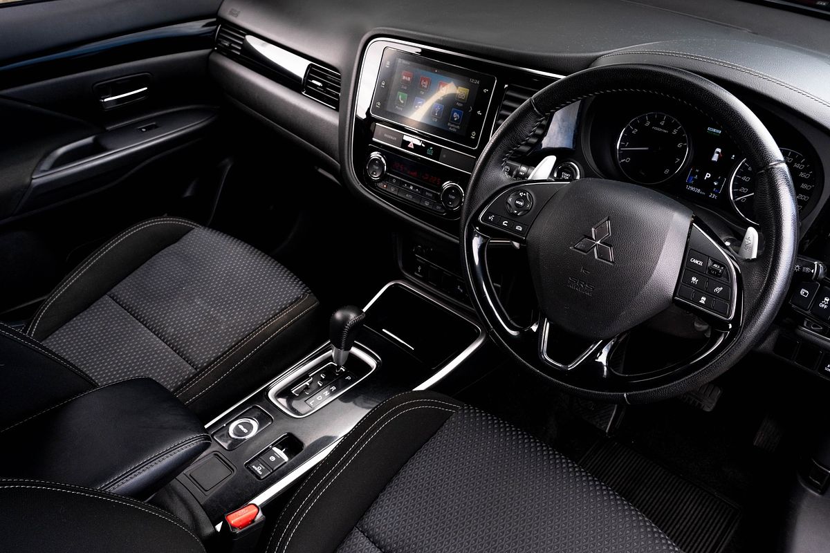 2018 Mitsubishi Outlander Xls 2.4P/4Wd/Cvt