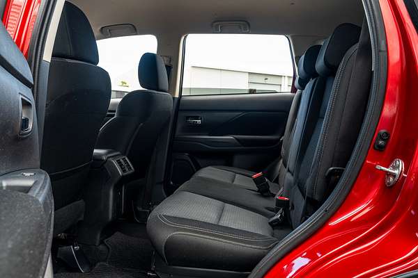 2018 Mitsubishi Outlander Xls 2.4P/4Wd/Cvt