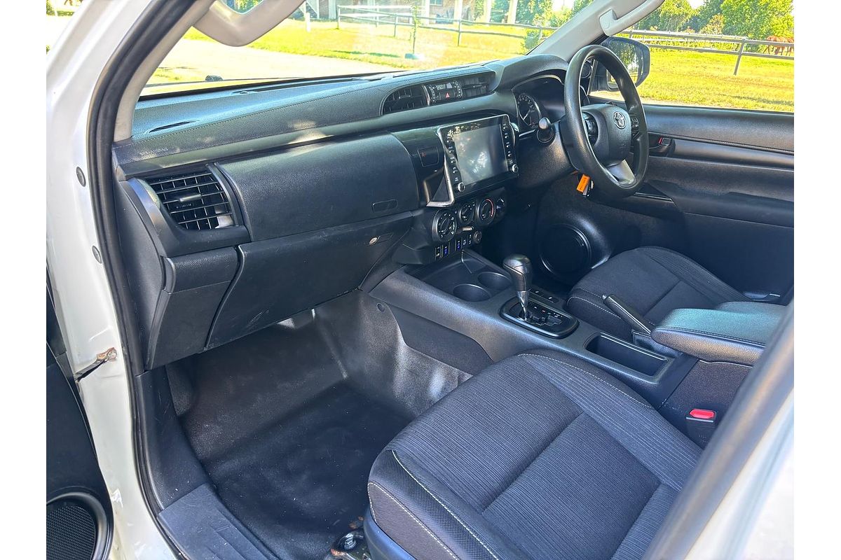 2022 Toyota Hilux SR GUN126R 4X4