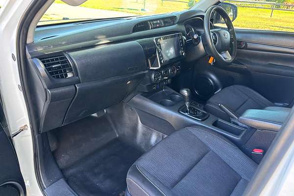 2022 Toyota Hilux SR GUN126R 4X4