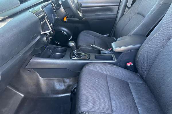 2022 Toyota Hilux SR GUN126R 4X4