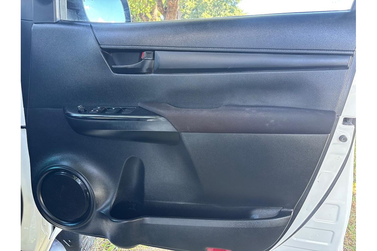 2022 Toyota Hilux SR GUN126R 4X4