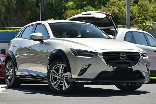 2025 Mazda CX-3 G20 Akari DK