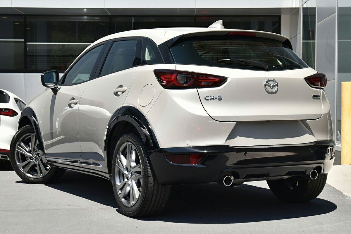 2025 Mazda CX-3 G20 Akari DK