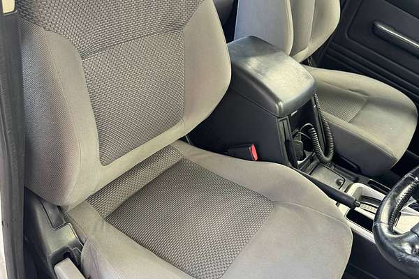 2012 Nissan Patrol DX GU 8