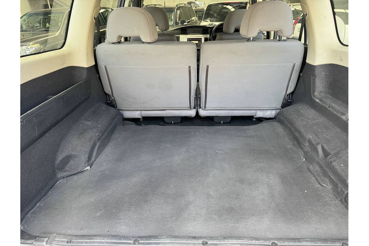 2012 Nissan Patrol DX GU 8