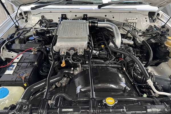 2012 Nissan Patrol DX GU 8