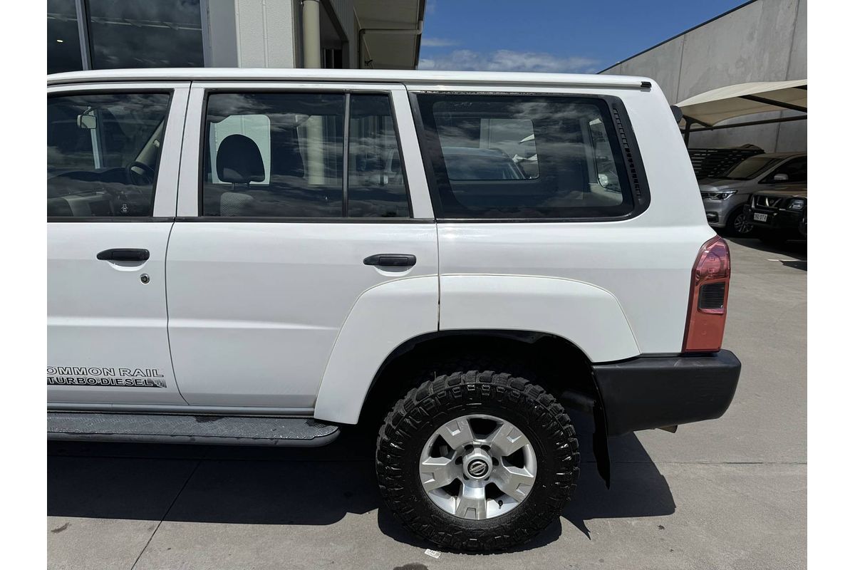 2012 Nissan Patrol DX GU 8