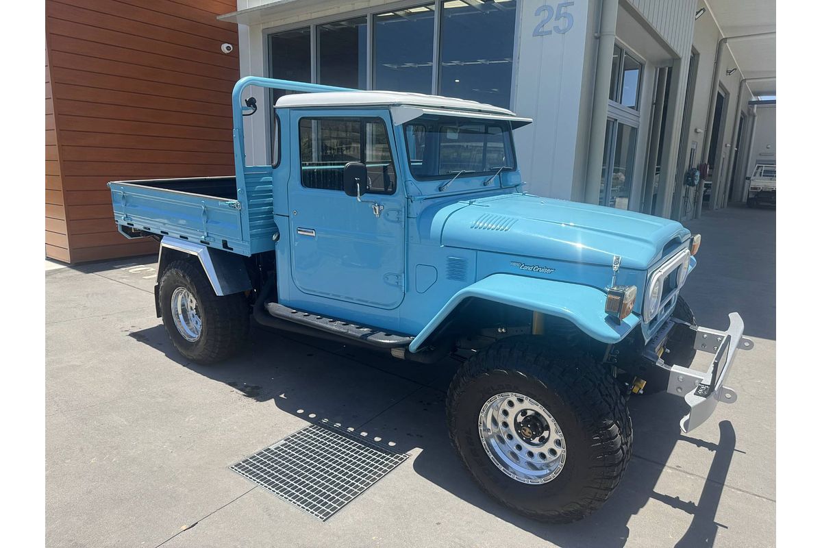 1972 Toyota Landcruiser SINGLE CAB FJ45