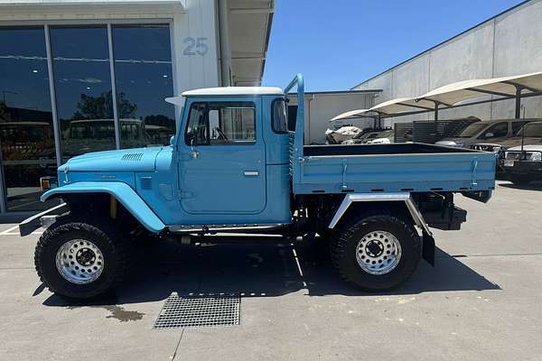 1972 Toyota Landcruiser SINGLE CAB FJ45