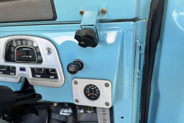1972 Toyota Landcruiser SINGLE CAB FJ45