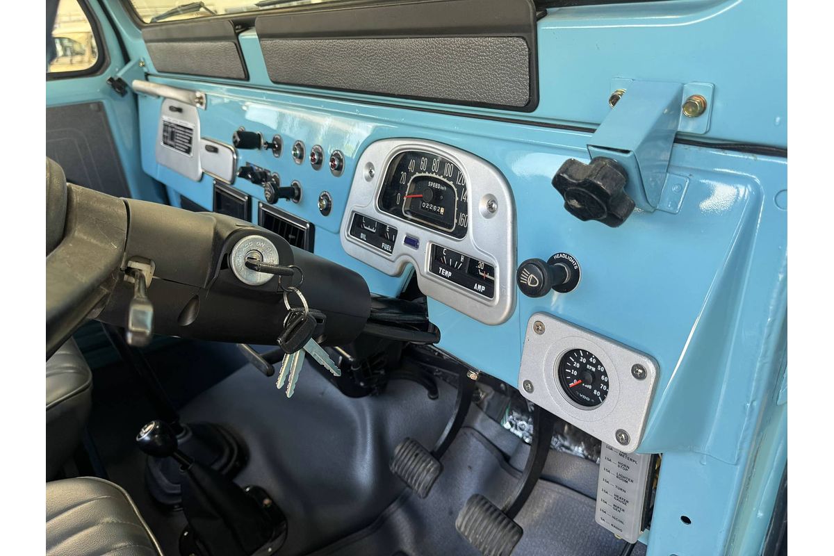 1972 Toyota Landcruiser SINGLE CAB FJ45