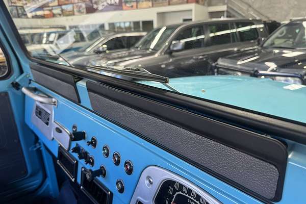 1972 Toyota Landcruiser SINGLE CAB FJ45