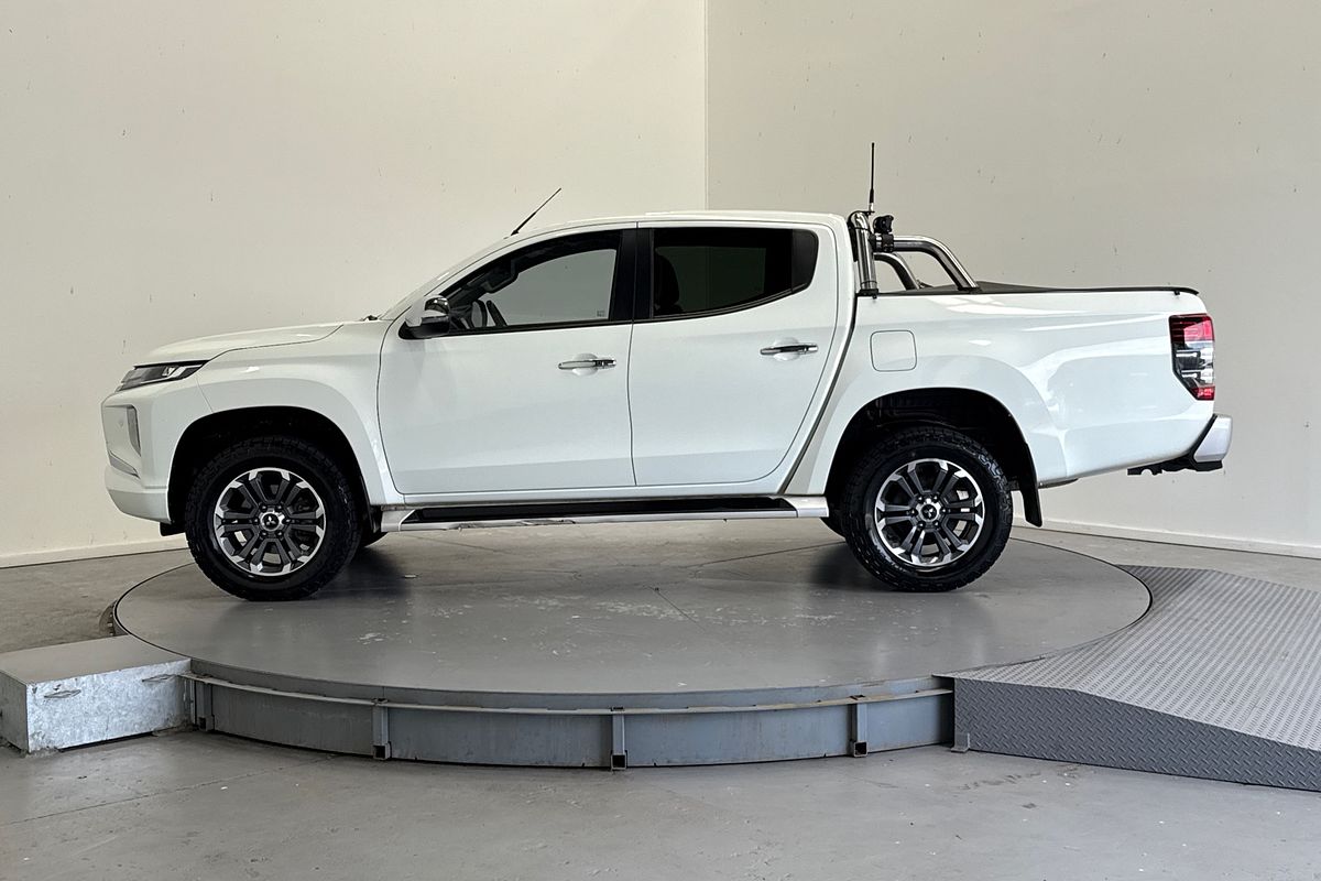 2020 Mitsubishi Triton GLS MR 4X4