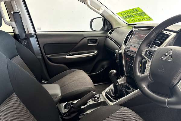 2020 Mitsubishi Triton GLS MR 4X4