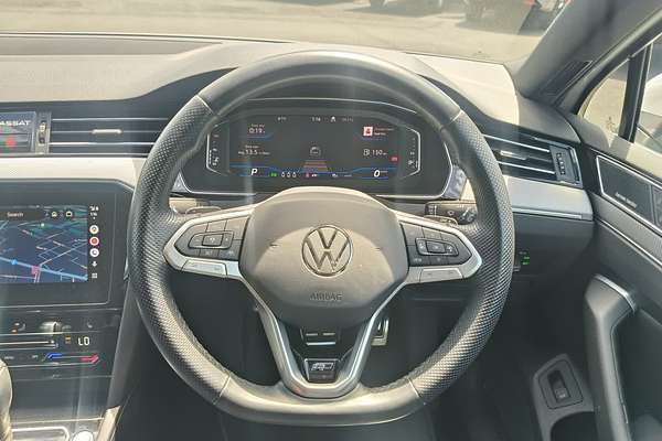 2021 Volkswagen Passat 206TSI R-Line B8