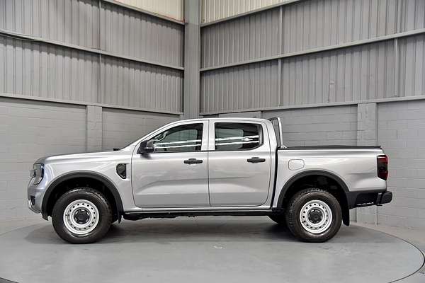 2024 Ford Ranger XL 4X4 2.0L