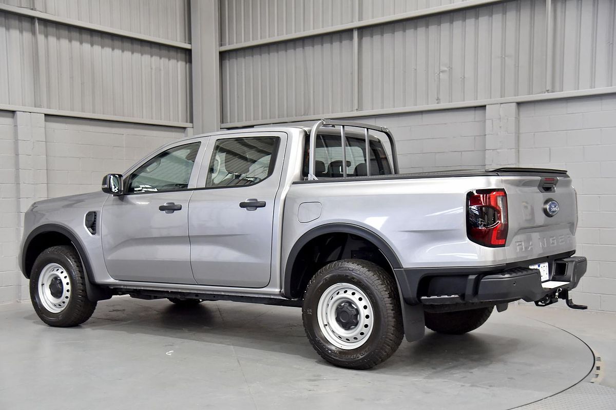 2024 Ford Ranger XL 4X4 2.0L