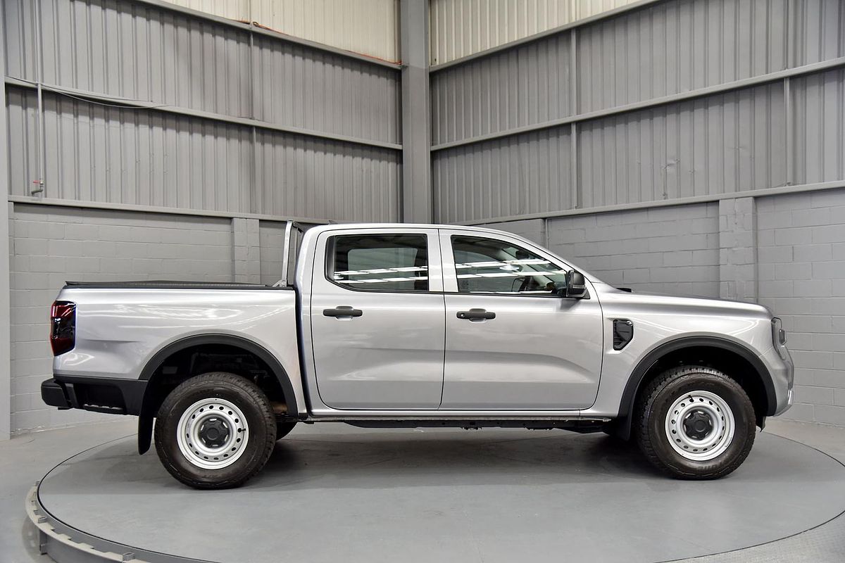 2024 Ford Ranger XL 4X4 2.0L