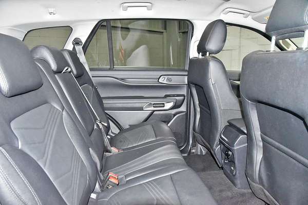 2025 Ford Everest Trend 2.0L