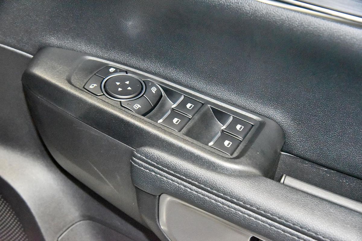 2025 Ford Everest Trend 2.0L