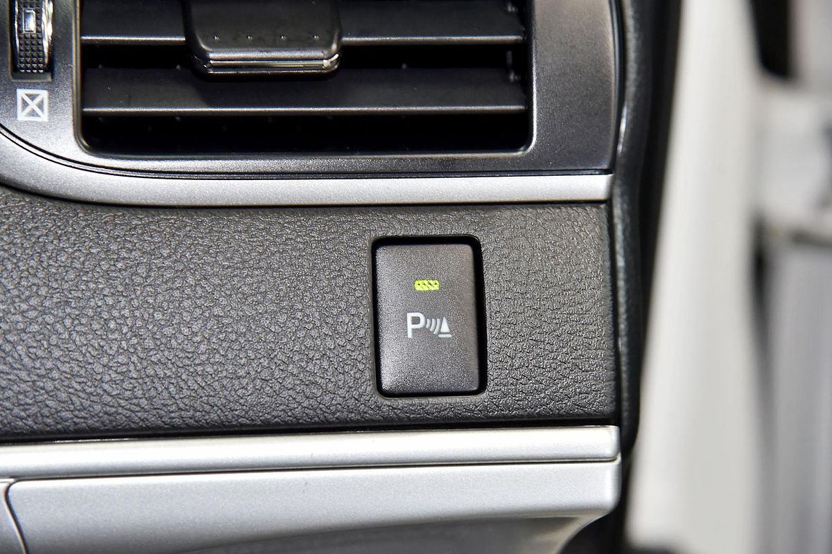 2016 Toyota Camry RZ ASV50R